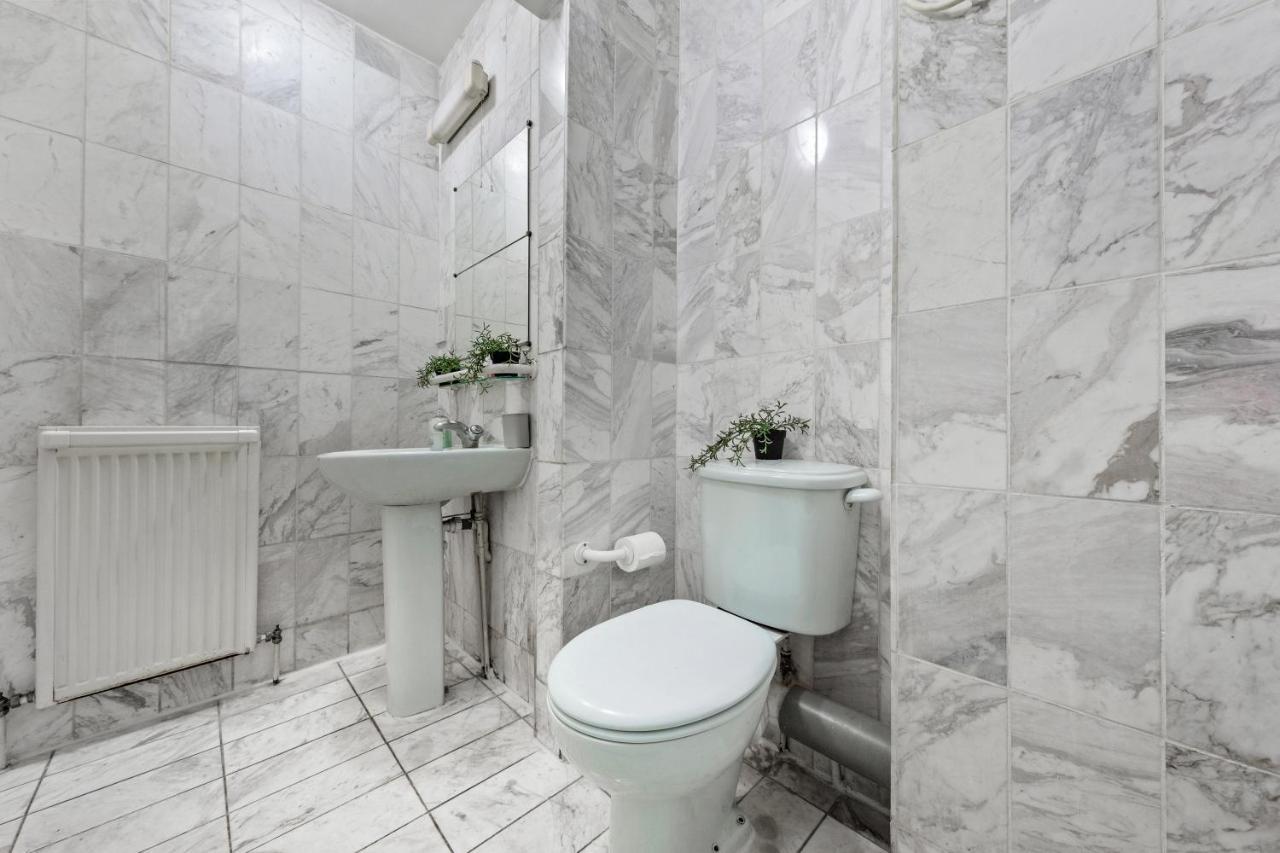 Flat In Central Лондон Экстерьер фото